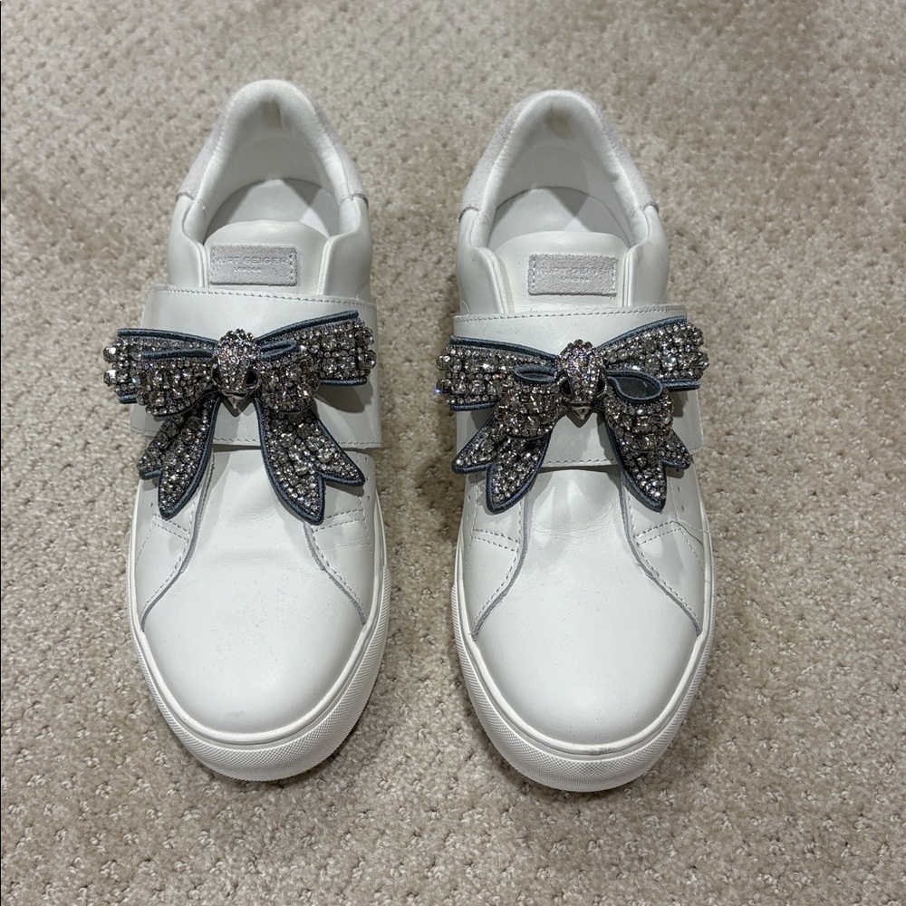 Sneakers Crystal Bow Accent
Kurt Geiger
Size says 40 I wear a size 8
Worn once